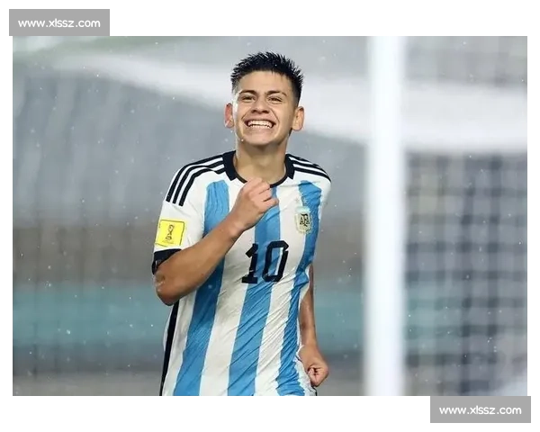 罗马重磅加码！埃切维里买断费涨至 3300 万欧，曼城保留 4000 万回购权