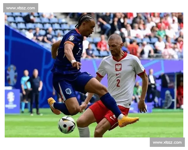 莱比锡锁定埃利奥特替代已加盟切尔西的西蒙斯